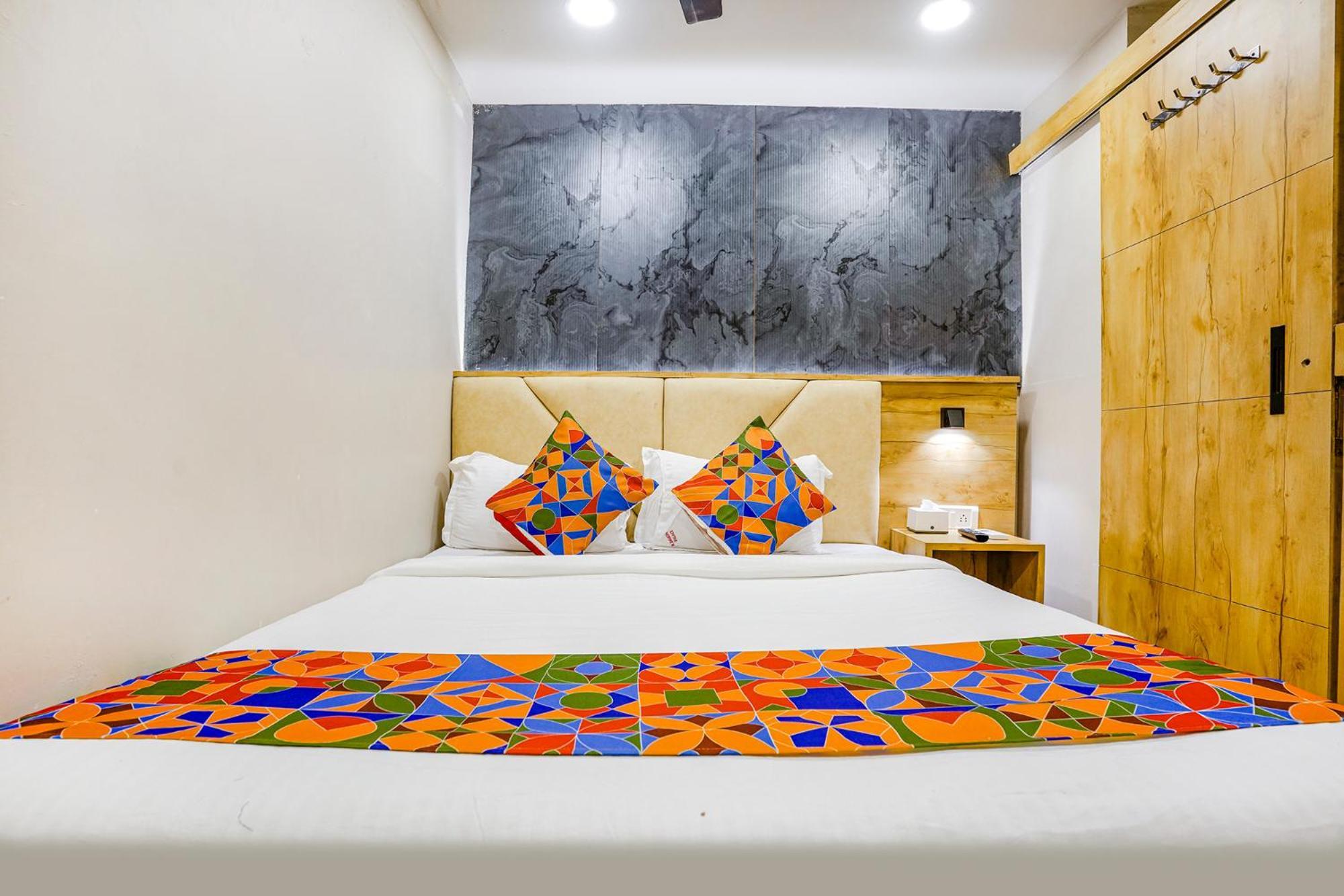 Fabexpress Baghdad Palace Hotell Mumbai Eksteriør bilde